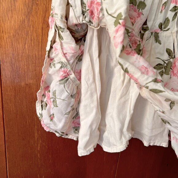 3/$20 Old Navy 3T Floral Summer Dress - Picture 4 of 7